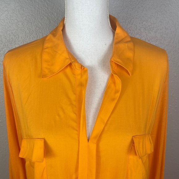 Beautiful Tangerine‎ Blouse - Picture 9 of 10